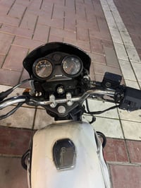 دراجه بوكسر جبلي للبيع لون ابيض مديل2022  نازله 2023 دراجه فول فول مرت...