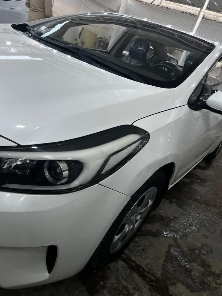 Kia Cerato 2017 – كيا سيراتو خليجي
سيارة كفالة عامة
من صبغ وتبديل
بس دحجات صغار معدودات لا تذكر
🔹 المشي
120 ألف كم حقيقي
محرك 1,6 

🔹 الميكانيك:

 • مكينة + كير حدادية
 • نظام التبريد كله جديد
 • السيارة ترايها ماشالله جميل 

🔹 المواصفات:

 • تحكم ستيرن
 • تبريد + تدفئة
 • داخلية نظيفة
 • سيارة جاهزة وما تريد شي

🔹 الحالة:

 • سيارة جديدة
 • فحص بأي مكان

🔹 التسجيل:

 • رقم أربيل ألماني
 • باسم شركة
 • تحويل أو وكالة حسب رغبتك

💰 السعر: 136
(بيها مجال للطيبين)

📍 المكان: النجف الأشرف
لاتصال واستفسار : ***********

