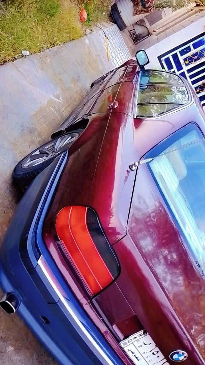 السلام عليكم
 بيم دبليو. BMWخفاش موديل ٩٥مصبوغه عام بدون معجون جماليه محرك ٨ سلندر. محرك. وكير تما م... صدر امامي خلفي جديد اي نقص مابيه السعر ٥٠ وبيه مجال بسيط
رقم تلفون ***********. 
مكاني بالحله
اخوان مكلف بلنشر اتصل على الرقم وبيه واتساب
