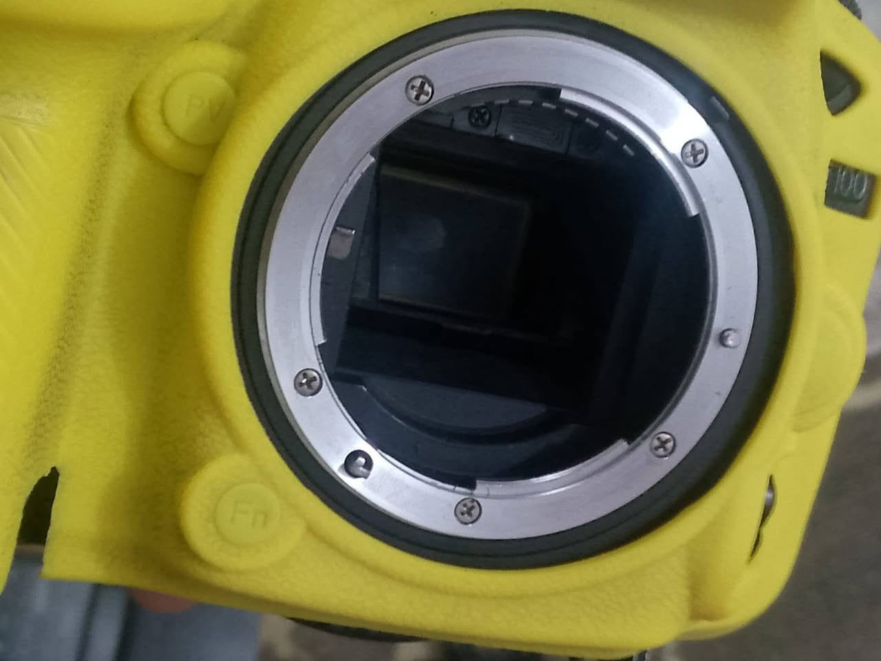 سلام عليكم كامره نيكون 7100
مع عدسه 50m مع زوم رياضي 
و افلاش خارجي نك مايك عدد اثنين 
السعر خاص


**إذا كنت صاحب هذا الإعلان وتريد حذفه لأي سبب، رجاءا أرسل رسالة إلى الدعم الفني**