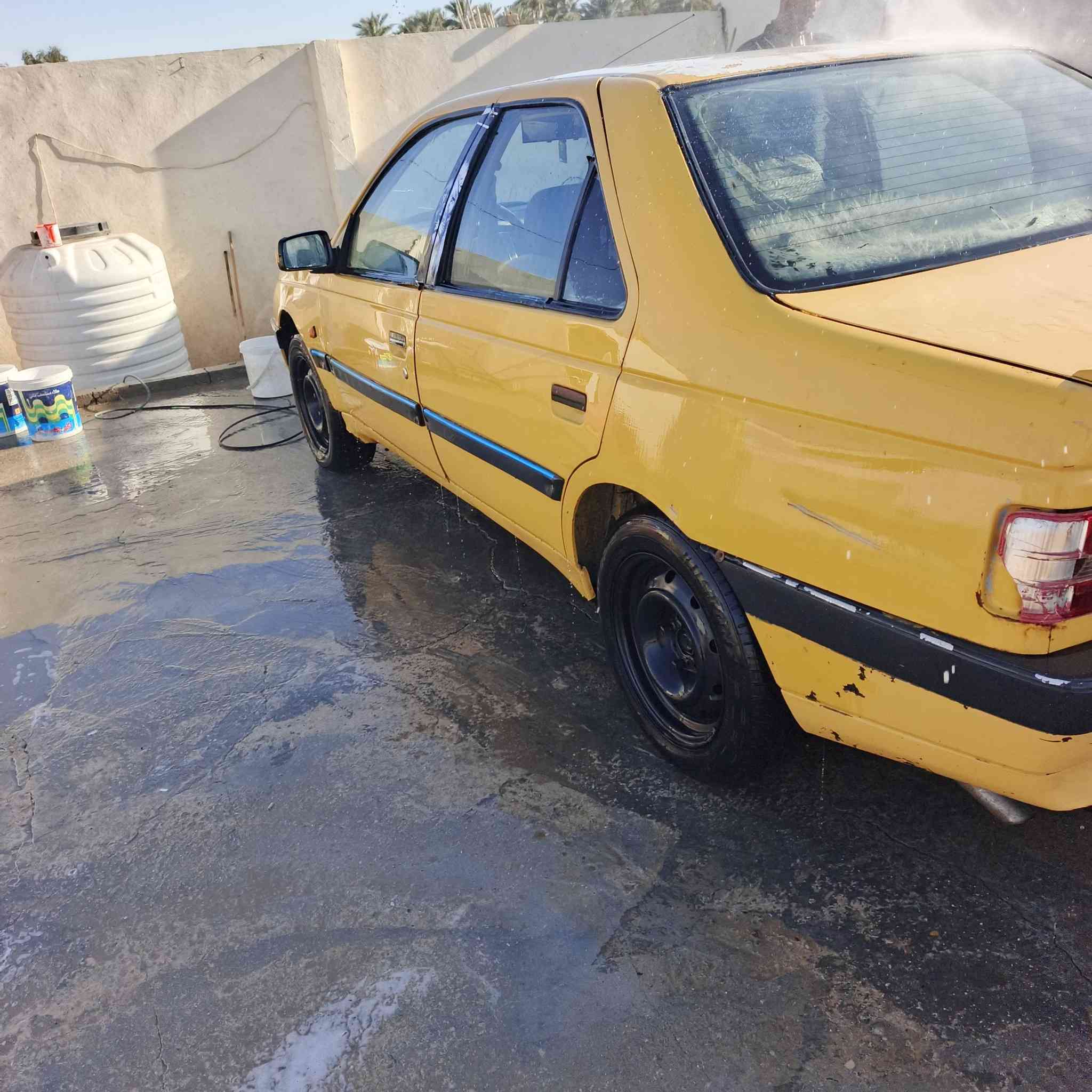 سلام عليكم بيجو 405  2016بيه ضربه بصندوك ومصلحه سياره مكينه وكير وتبريد وحداديه وتيرات كله جاهزه ماناقصه برغي سنويه صاقطه راعيه بنجف يداور رجال ماعده شمال رقمي بي واتساب لخاص مفتوح ***********
