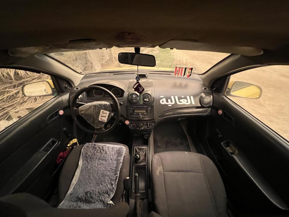 سياره للبيع نقصه بس تبريد شراي يتصل عرقم الموجود (***********)
