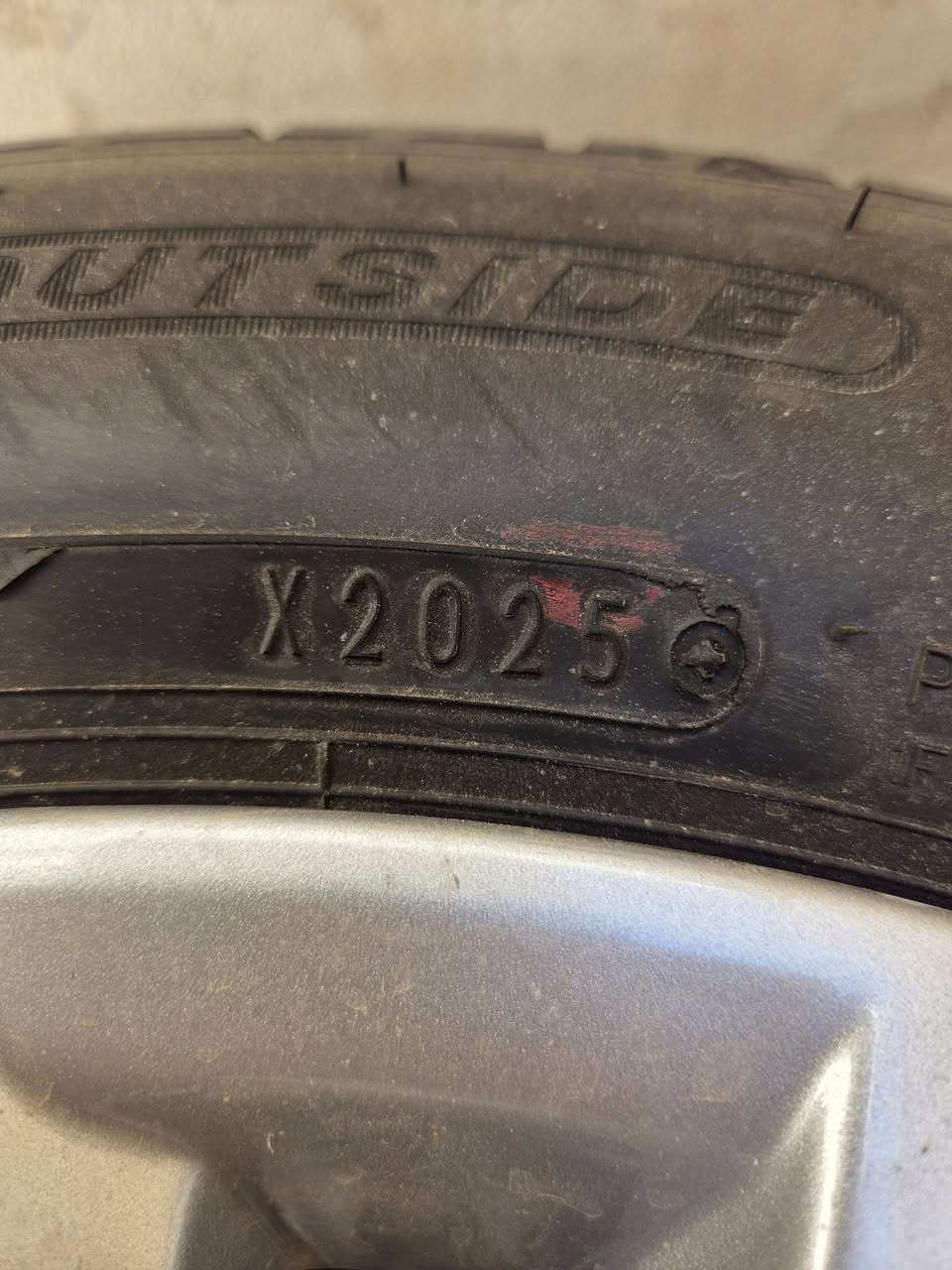 تخم ويل كب كورولا تخم تاير دنلوب انتاج 2025 نظافة ١٠٠%
السعر ٦٠٠ الف 
***********
***********
