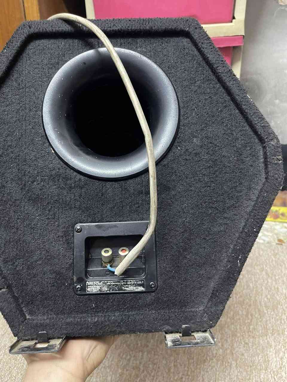 سلام عليكم مره خصت الادمن …..

دمام اكس بلود الاصلي الاصلي 👌

الصوت اله يكسر الجام ❌
السماعه 11000W 🔊
والامبي فاسر 12000W🔊

بلادي وانطي ضمان لاداخل تصليح وع الشد 🦾
مكاني الشعب 
*********** السعر 300 الف
