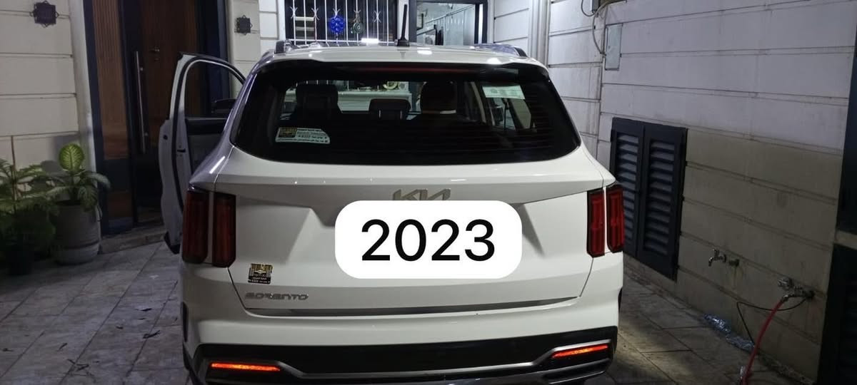 كيا سورنتو خليجي موديل 2023

• كفالة عامة بدون صبغ ماشيه   55🏎️

⚙️ المواصفات: مقاعد 7 راكب 

حجم المكينه 6 سلندر 

• سقف حديد

 كشنات ⚡️ كهرباء

 5كامرات محيطيه

• 4 أنظمة قيادة 

• 5 ويل كب

• بصمة تشغيل

• تشغيل عن بعد

• تحكم ستيرن كامل

• كاميرا خلفية

• ثلاث قطع تبريد

• مقاعد كهربائية +الخلفيه 

• صندوق كهربائي

• اناره محيطيه 

• رقم السيارة: بغداد275$💵 وبيه مجال بسيط 

عنوان بغداد الدورة

رقم ***********📞
