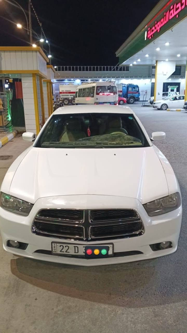 جارجر موديل ١٢ كندي سعرها ١٤٠ رقم أربيل دولي مكان السياره ميسان راعيها الشرعي في ميسان بيها نصف الجاملغ الخلفي صبغ والبنيد مقسم سياره جاهزه من كل النواحي تخم تاير حداديه مبادلات جديد ***********
