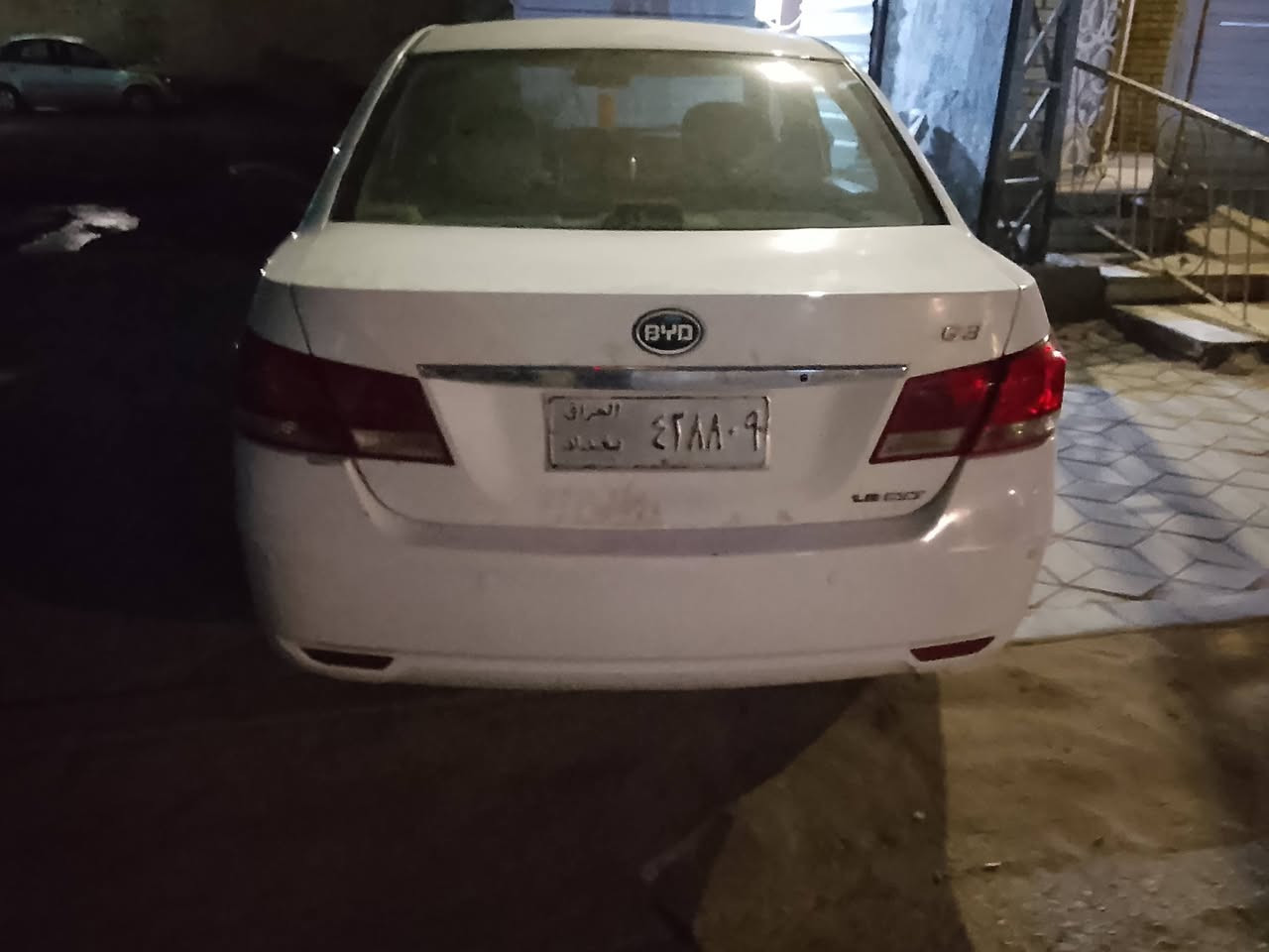 بي واي دي 2013 مال مصرف محرك وكير بيكاجو الحديث سياره جاهزه رقم بغداد سعر 22 بيها مجال لشراي ***********
