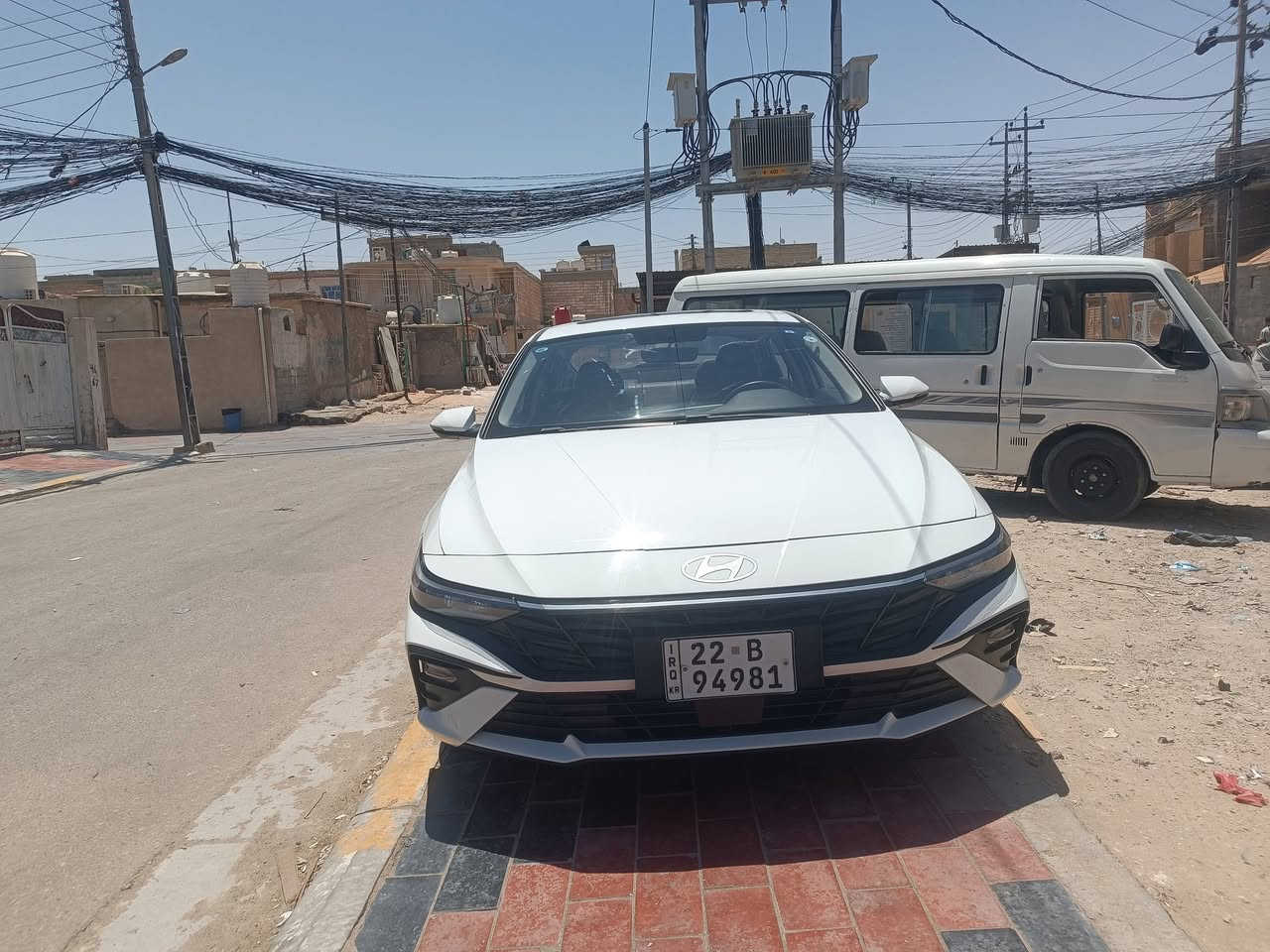 السلام عليكم الانترا موديل 24 فول مواصفات سياره كفاله عامه ماشيه 40 رقم اربيل الدولي مكان سياره كربلاء المقدسة السعر 140 للتواصل ***********
