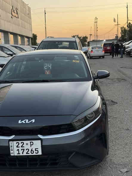 ‏‎كيا فورتي2024 رقم اربيل بسمي تحويل مباشر ثاني يوم
‏‎صور الحادث مرفقه قطعه وحده فقط
‏‎ماشية 33ميل
‏‎مواصفات : مكينة 2000 دوش / شاشة كبيرة / كامرة دوارة / رادار تعديل مسار / اوتو بريك / رادار جانبي / مود درايف / تحكم ستيرن / كروس سرعة /مانع انزلاق / بلوتوث / اواكس / USB /ويل كب/قياده اليه/

‏‎عنوان  بغداد      الشعله

 السعر:159وبيها مجال بسيط

‏‎للتواصل ***********
