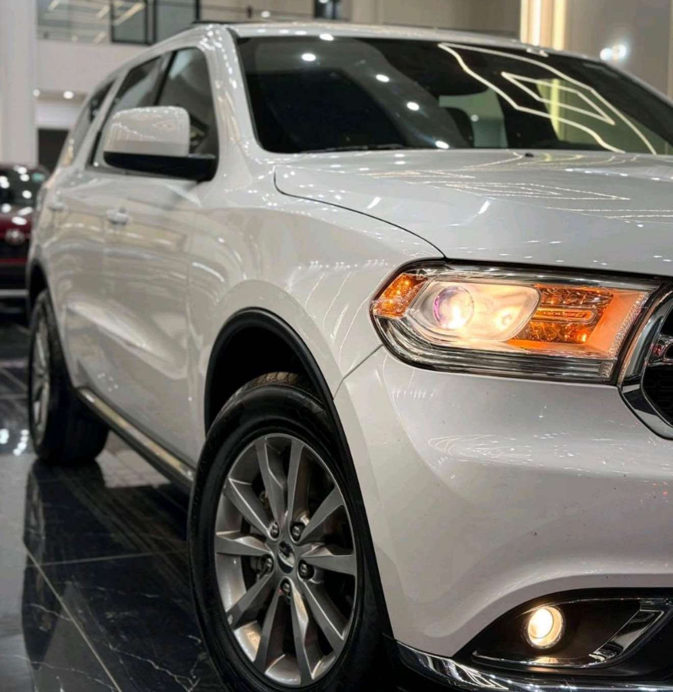 السلام وعليكم 
دوج دورنكو 
مديل 2018
سيارة خليجيه وكاله هارلم
الرقم اربيل الدولي 
سنوية جديدة 
تريد تحويل تريد وكاله حاظر
محرك سته سلندر فول مواصفات
السياره جديده محرك كير بشرط
بدي كفاله سياره جاهزه من كلشي 
عنوان السيارة البصره 
رقم الهاتف : ***********
السعر : 268 الهرم, الجيزة
