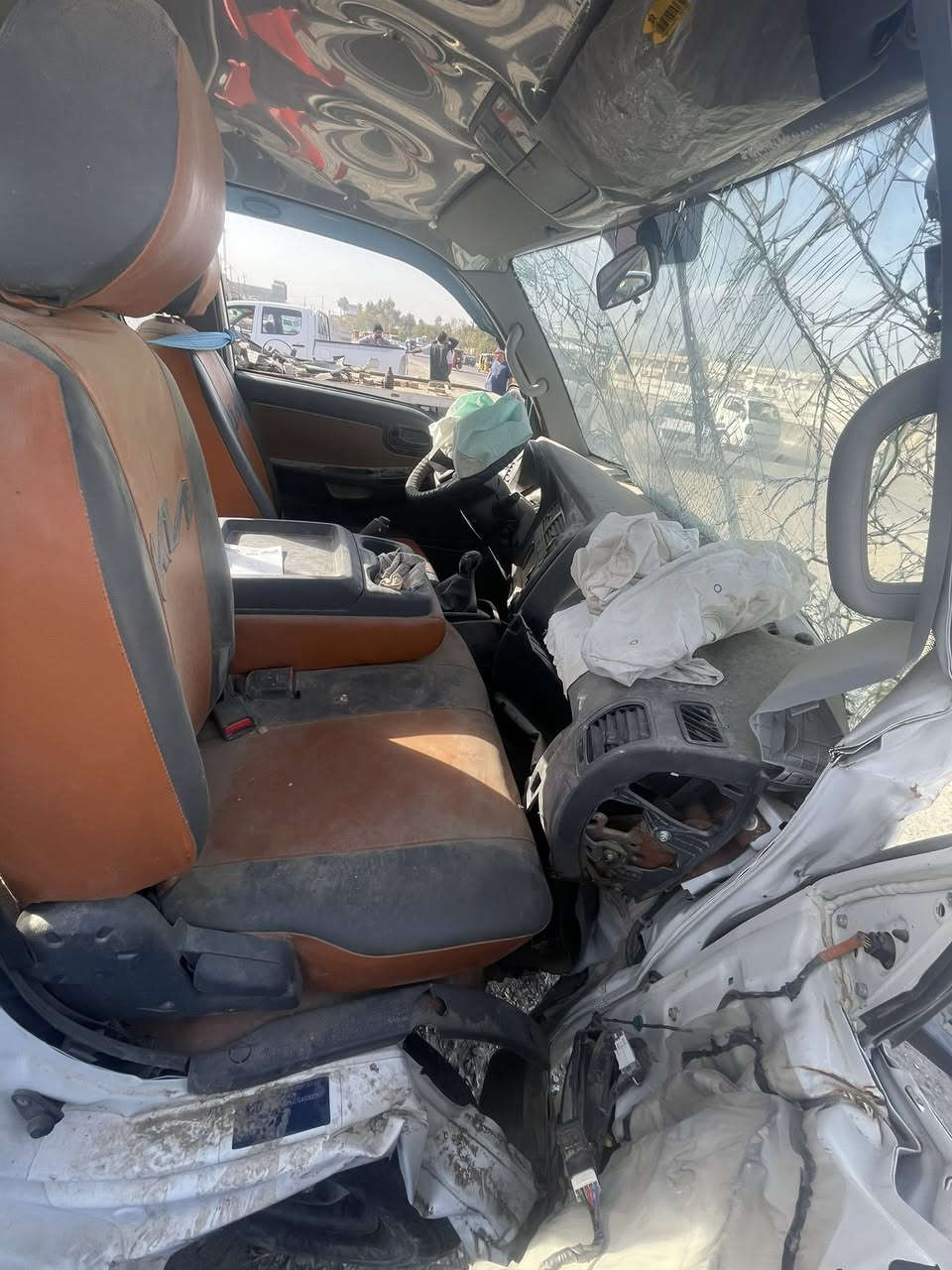 يالله سلام عليكم للبيع كيه حمل على حادثهه موديل 2025 رقم بغداد دولي تحويل مباشر ماشيه 8تالاف بيه عواج شوه بل خشم للاستفسار ***********
