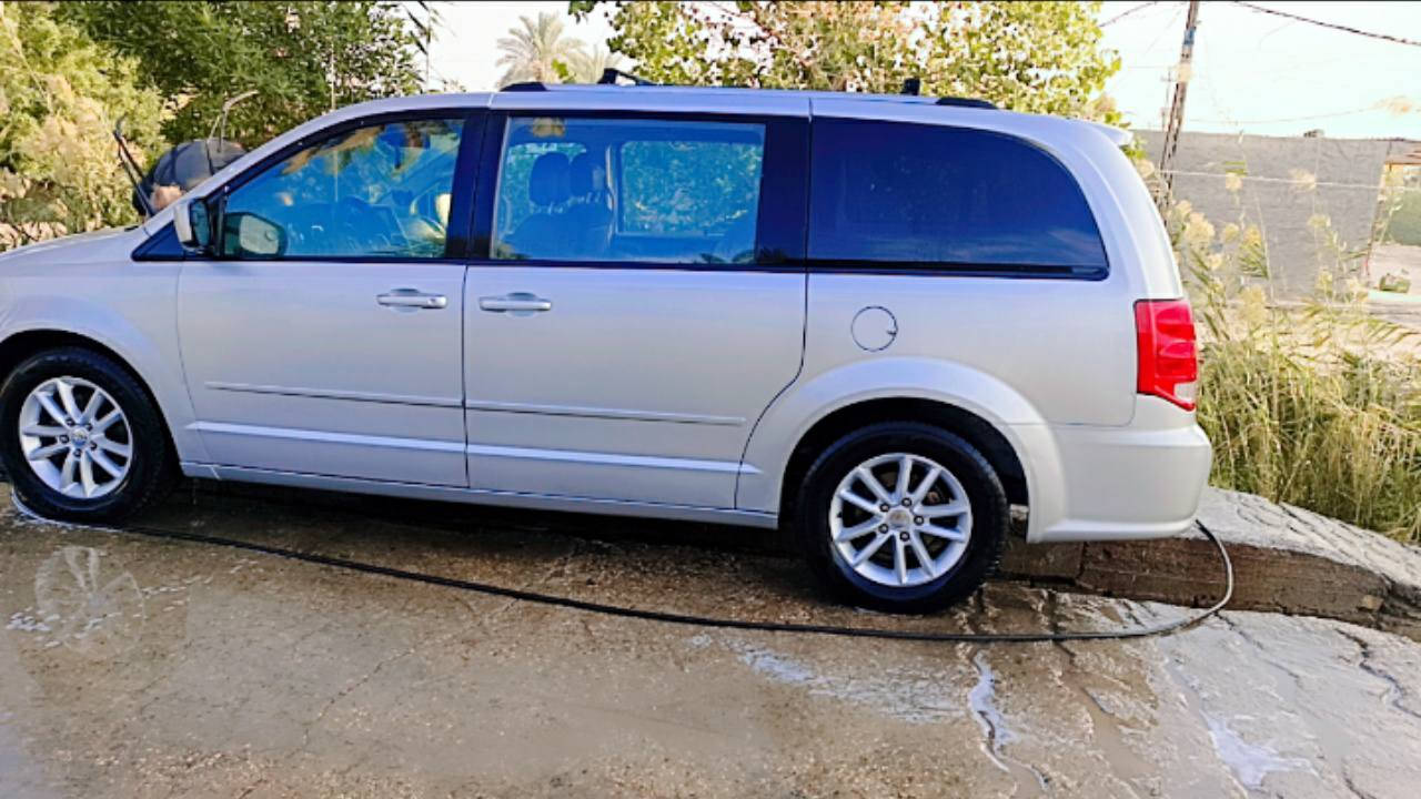 #للبيع_DODGE_GRAND_KARAVAN #موديل
#13_فول_مواصفات_7راكب_3قطع_تبريد_كشنات_بلع
#كير_مكينه3600_مكفولات_شاشه_اعطال_3شاشات_سقف
#6جام_كهرباء_تحكمات_ستيرن_تشغيل_عن___بعد
تبريد تدفئه شغالات حادث امريكا فقط شباك وبلعراق جاملغ السايق مصبوغ اثر شخوط بدون ضربه لايت عالي ناصي زنون
وبعد بيها هواي مواصفات سعرها 135وبيها مجال اي استفسار اتصل علرقم
*********** مكانها كربلاء طويريج
