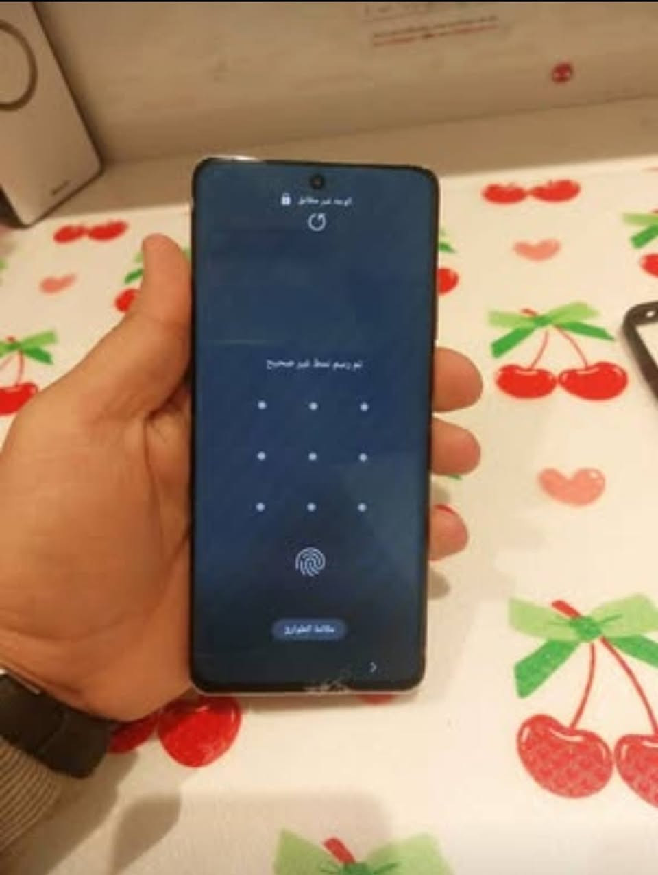 سامسونك s21 الترا 
جهاز شغال وحلو الظهر مفطور 
والكلاس مال شاشه يحتاجله تبديل هم مفطور
٢٥٠ السعر


**إذا كنت صاحب هذا الإعلان وتريد حذفه لأي سبب، رجاءا أرسل رسالة إلى الدعم الفني**