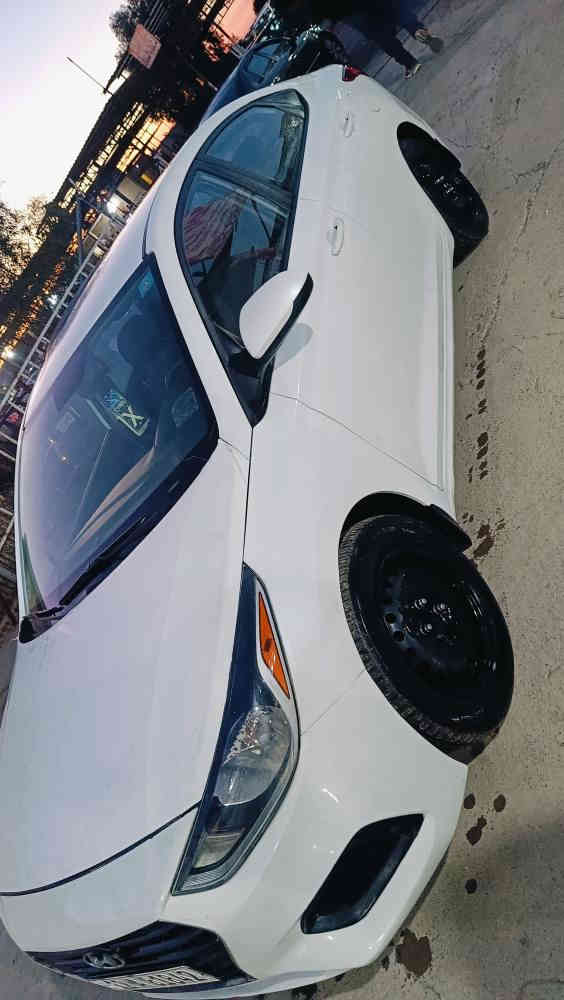 السلام عليكم 
للبيع اكسنت 2019 
امريكي كيرو مكينه بشرط 
قطعه واحد صبغ 
سعر 128 بيها مجال 
رقمها انجليزي سانويه عظم 
شرط الوكاله والتحويل 
كربونها موجود سياره جاهزه 
مكان السياره موصل سهل نينوى معارض برطله بانوراما 
للاستفسار 
***********
***********
