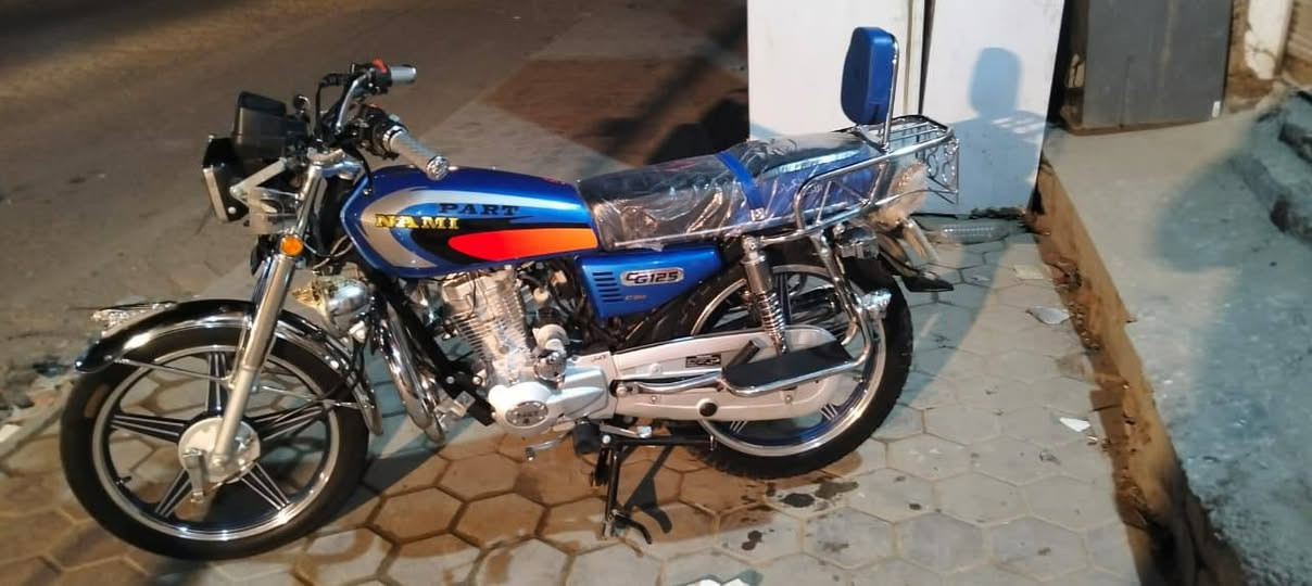 بارت ٢٥ طالعه بل ٢٥ دراجه كلك كلك تجي بدون اوراق دراجه كفاله جديده حيل نفس البصوره شرط او بعد احله سعر ٩٠٠ اوبيه مجال لشراي مكاني ناصريه المركز رقمي *********** تجي من الوكيل بدون
