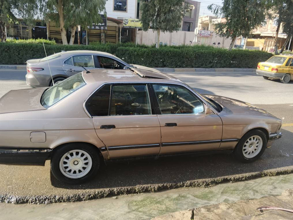 بي ام 750i محرك 6 محرك كير طخم شرط فحص نينوى شرط التحويل موصل, نينوى


**إذا كنت صاحب هذا الإعلان وتريد حذفه لأي سبب، رجاءا أرسل رسالة إلى الدعم الفني**