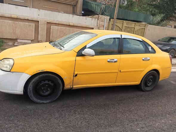 السلام عليكم للبيع سيارة اوبترة فورنزة موديل 2008 رقم بغداد مكينة كير خير من الله السعر 43اوبيها مجال للاستفسار الاتصال على الرقم *********** المكان بغداد حي الجهاد
