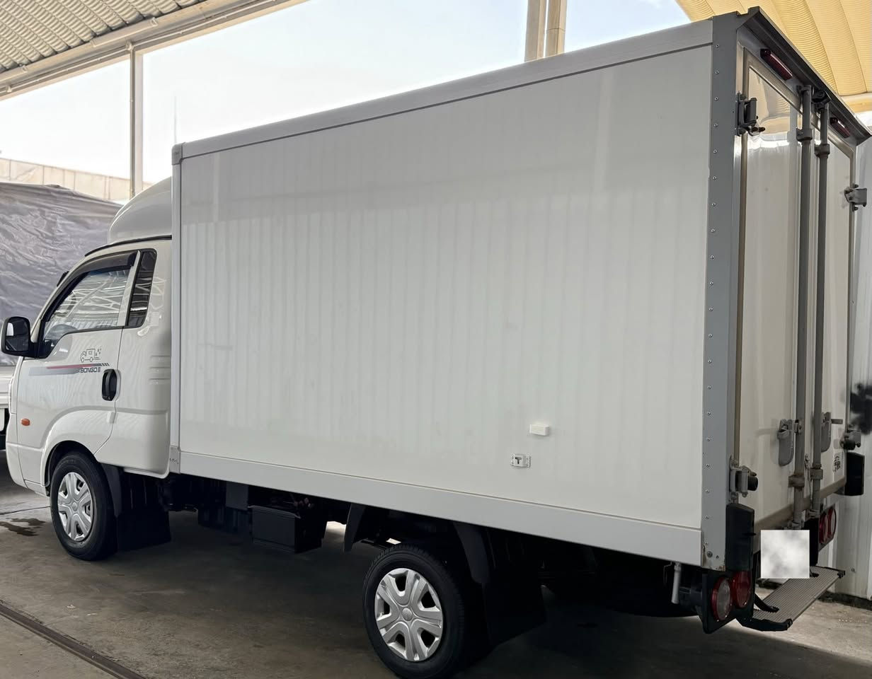 السلام عليكم كيا براد مسكر ( 2022 )
( رقم بغداد الدولي / سياره جديدة ) 
(حلقتين / كير / اوتماتيك / تجميد/🥶)
(فول مواصفات/ سياره بدون نواقص)
  العنوان بغداد الاستفسار 
***********
