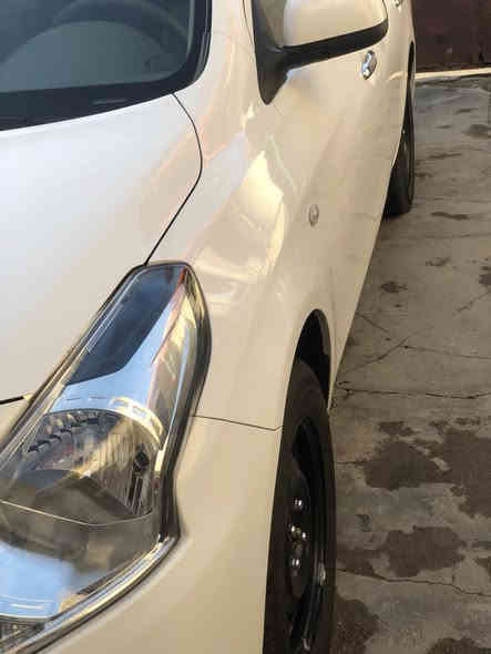 سلام عليكم نيسان سني مديل٢٠٢٤السياره كفاله عامه من الضربه ‏ الزلغ والصبغ 
تبريد ثلج مكينه كير كفاله السياره  بعدهي بل وكاله السعر((١٣٥$))وبي مجال ***********
