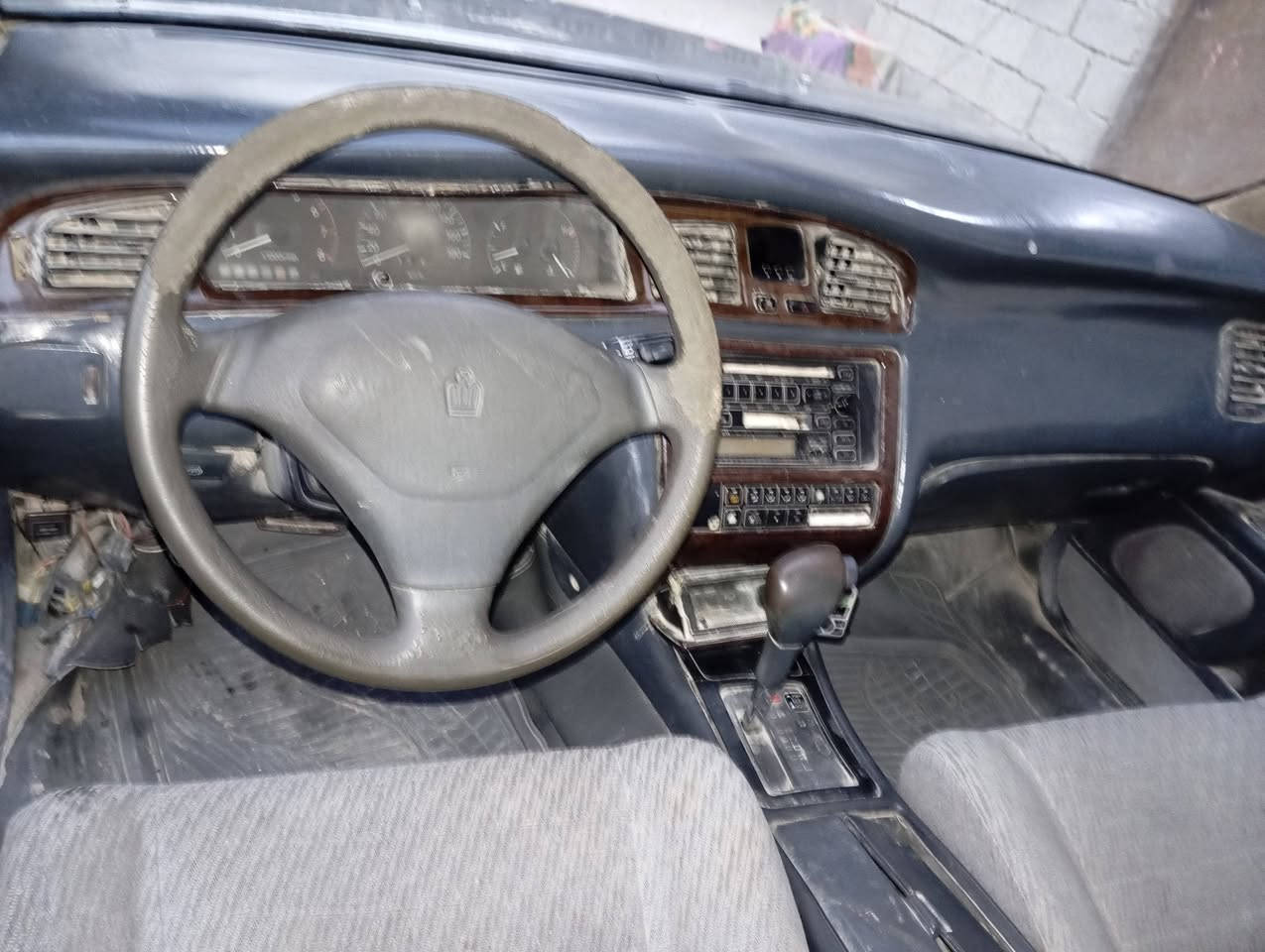 السلام عليكم
سيارة بطة كراون للبيع 

موديل 1992 المحرك بيه صوت بگن تمشي والكير مكفول سيارة مصبوغة جمالية مكفوله كصه ونقل والضربه القويه حداديه وسط رقم بصره بأسمي السعر 44 بيها مجال تلفون ***********

***********
