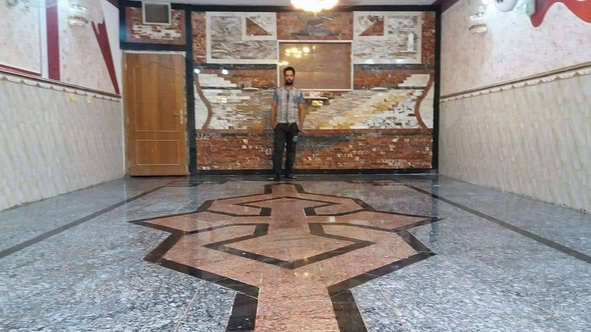 السلام عليكم
      محمد الزركاني
             لتطبيك الارضيات والواجهات المرمر والبايات درج
مستعدون لعمل بكل محافظات
        موبايل ***********
