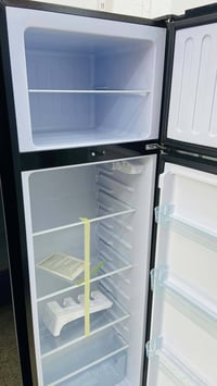 ثلاجة مستعملة • ١٦ قدم • موصل النبي شيت