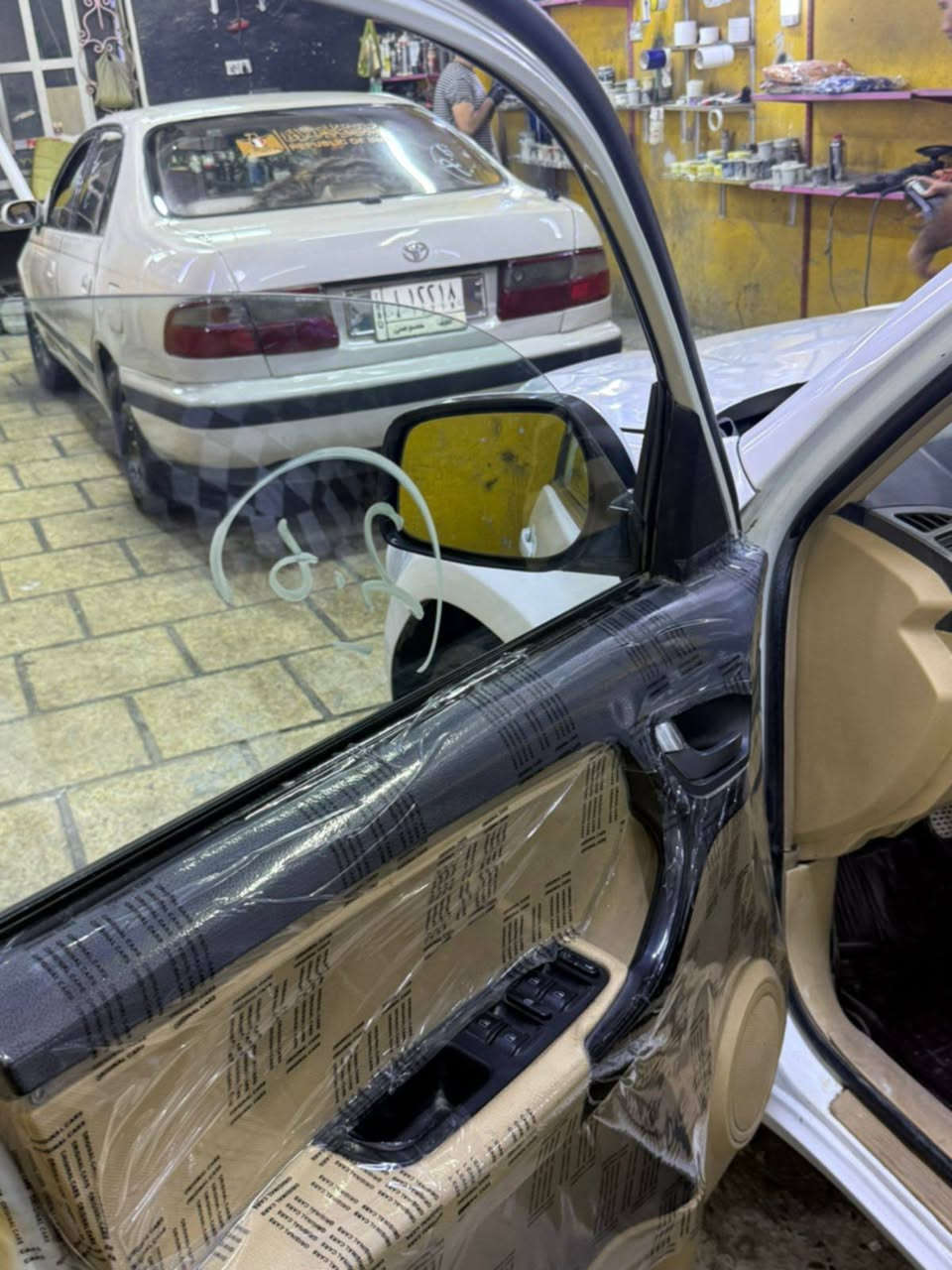 السعر 48 قفل 
تيكو 13 كير و محرك و حداديه مكفول 
دواخل جديده 
بدي نضيف بي قطعتين رش صبغ فقط 
***********
