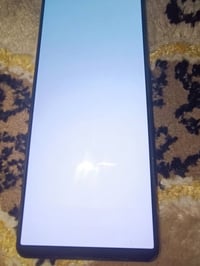📱 للبيع: هاتف سوني Xperia 1 V (مارك 5) + لصق وكفر   ✨ المميزات:  - شاش...
