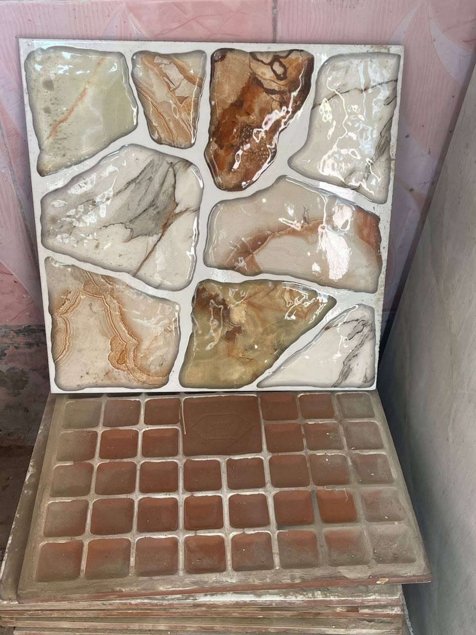 عندي هذا سيراميك للبيع عددهم الكلي ٤٠ تقريبا


**إذا كنت صاحب هذا الإعلان وتريد حذفه لأي سبب، رجاءا أرسل رسالة إلى الدعم الفني**