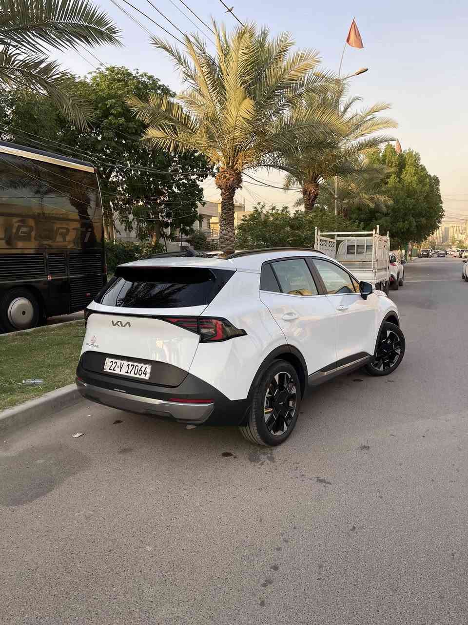 للبيع سبورتج 2026 ماشيه 4000 كم
رقم اربيل الدولي هزه ورقم جديد 
 فول ماعدا الداخل مخمل 
مكفوله كفاله عامه 
مكان سياره السيديه 
السعر 240 مجال جدا بسيط 
***********
