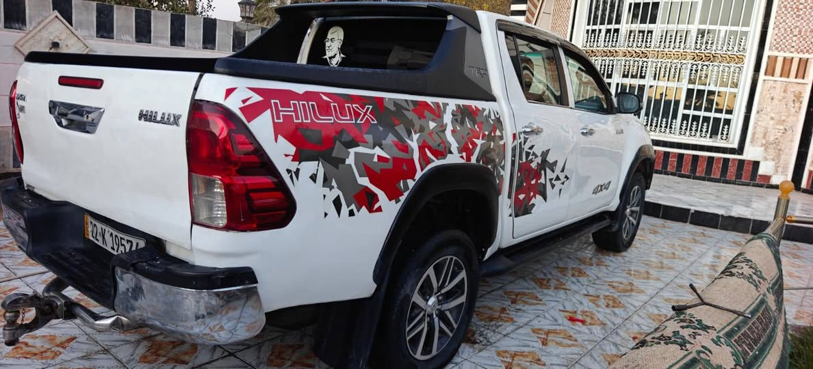 بيكم فورويل 2018 كاز فول مواصفات بصمه 8 ايرباك شاشه كاميرا مري شفط  اشاير بلمري حساس صبغ جاملغ او نص البنيد رقم اربيل دولي سنويه جديده هزه جديده كير مكينه اكسنحداديه تخم تاير تبريد كله بشرط 
سياره جاهزه من كل شيء تحويل وكاله مضمون مكان السياره الحيدريه شارع كربلاء نجف
السعر185هاتف***********
