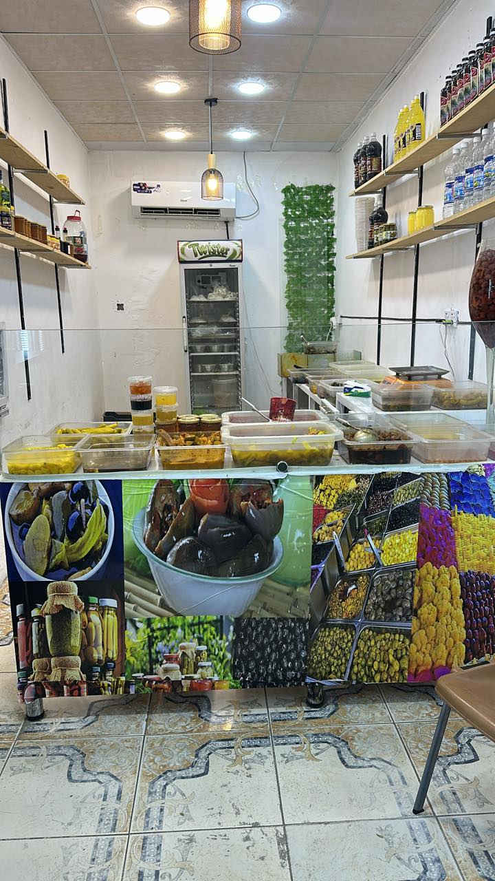 محل مخلل والبان حمودي للبيع 
حي العصري مجاور مطعم عدنان حمزة 
***********
