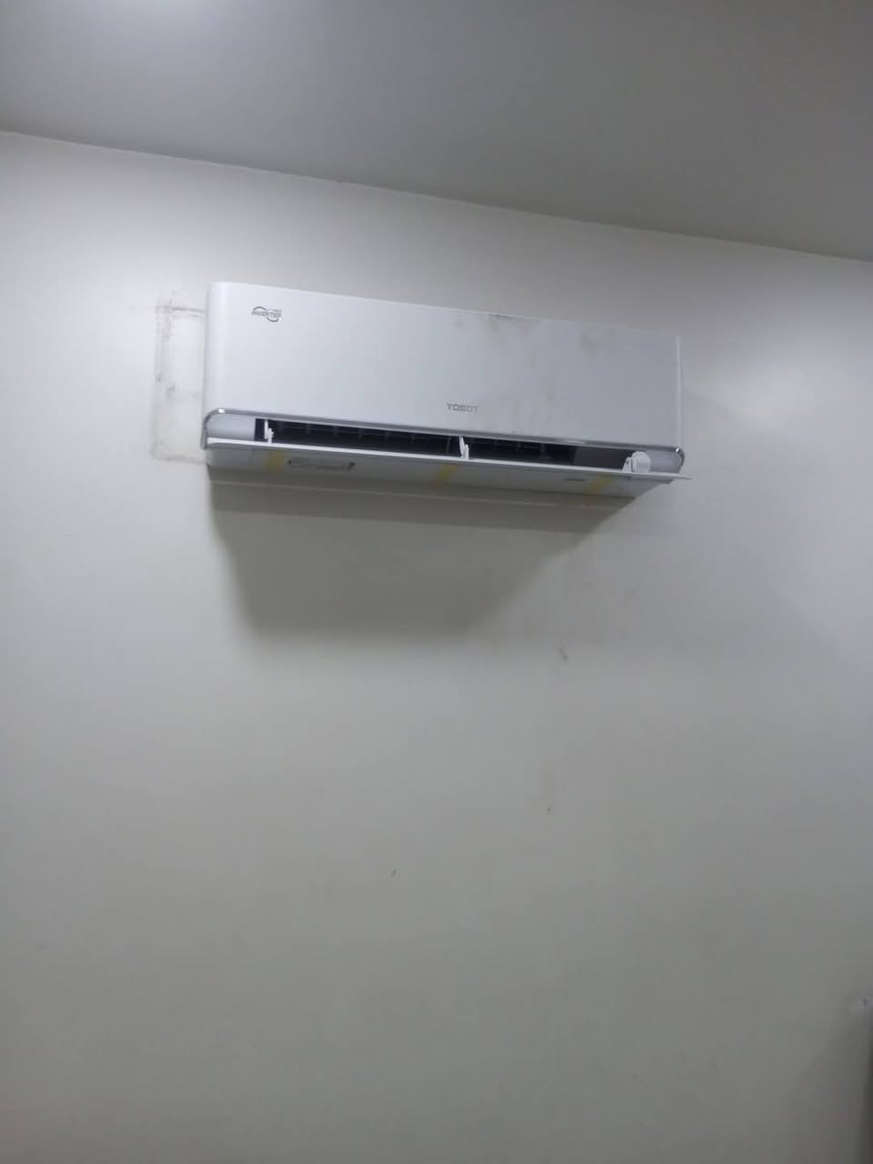 سلام عليكم مستعدون نصب وصيانه التبريد أو السبالت أو المكيفات ***********//***********
