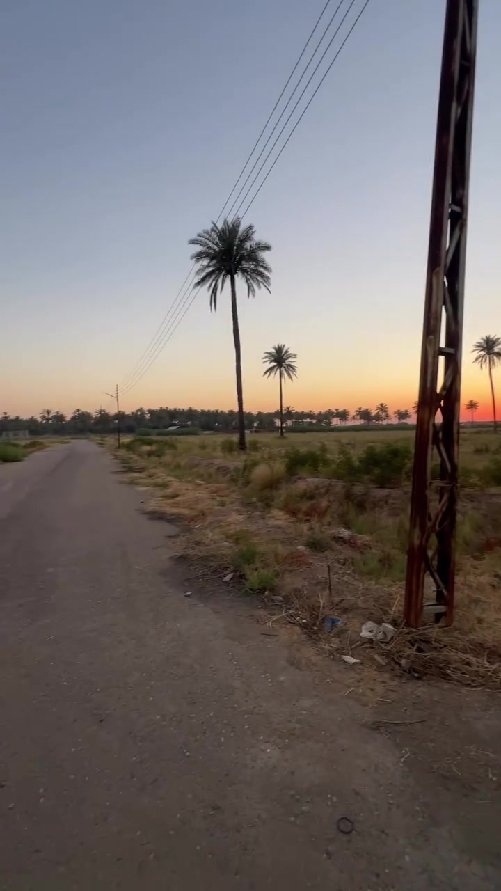 دونمين ملك صرف في قضاء المدائن منطقة باوي 
ركن ع ثلاث شوارع للاستفسار اكثر يرجى الاتصال على الرقم التالي ***********
