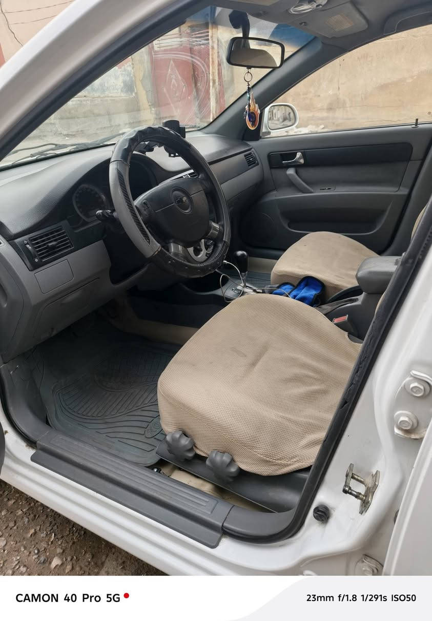 السلام عليكم وابترا البيع مديل 2011 سعر خاص رقم الهاتف ***********
