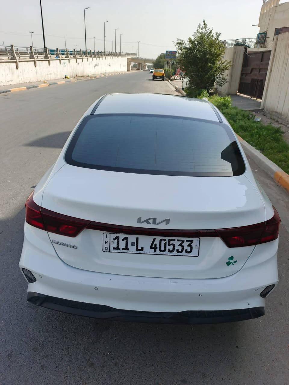 سلام عليكم
سيراتو موديل 2024 للبيع 
السعر 175 وبيهه مجال 
الاستفسار:***********
