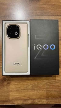 للبيع او المراوس  فيفو vivo iQOO Z10 Turbo+ مستخدم يوم واحد فقط كامل م...