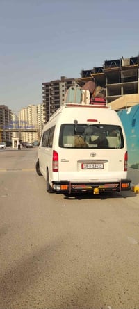 نقل زوار • تويوتا هايس • مكيف