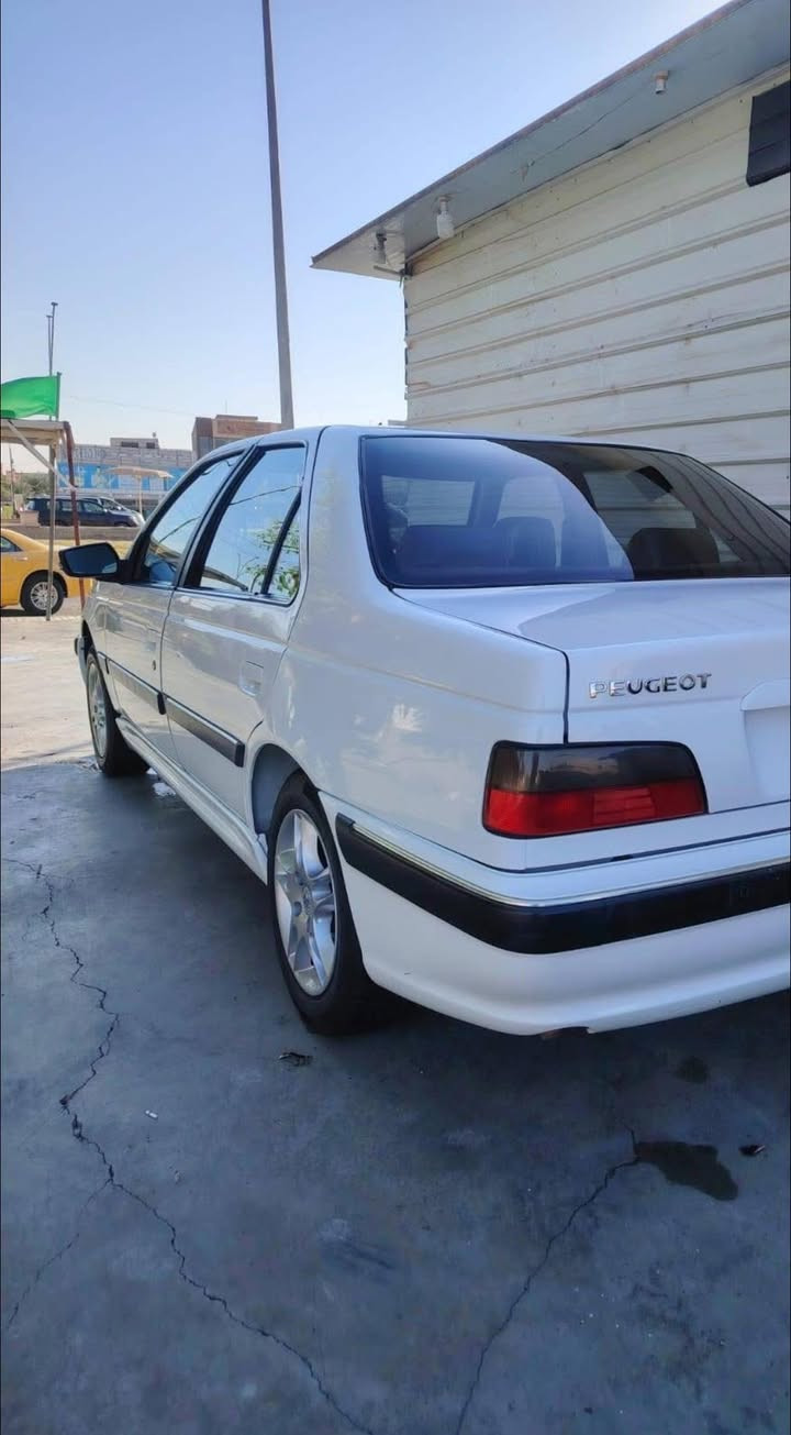 السلام عليكم بيجو بارس موديل 24 حره تحويل ثاني يوم بسمي بيه صبغ بل جاملغ الخلفي جه السايق وشبر بارد بل جاملغ الثاني السعر 70 العنوان واسط الكوت مركز المدينه الرقم *********** مامتواجد عل نت
