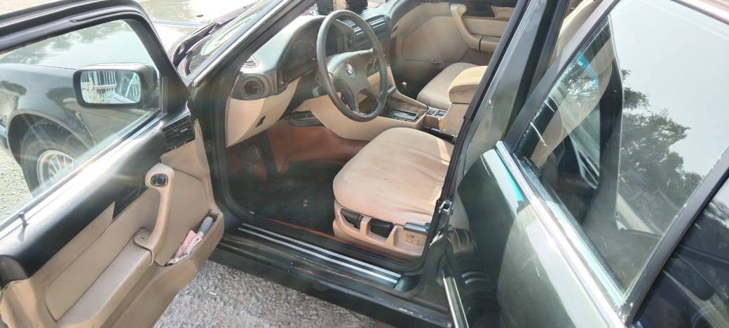 سلام عليكم بي ام دبليو للبيع موديل 90
BMW525
السياره مكينه مفتوح 🌐
بسمي مداور ثاني يوم 🤝
سنويه لل28
مكفوله من الكص والضربه ونقل جثه،✅
كير ومكينه كايمات سياره معمره جديد باقي بس المكينه والكير 🌐
السعر 35وبيه مجال🔥 مكان نجف✅
***********
