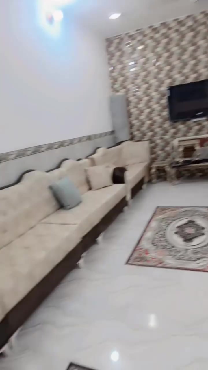 للبيع السعر ب 800  رقم ***********
