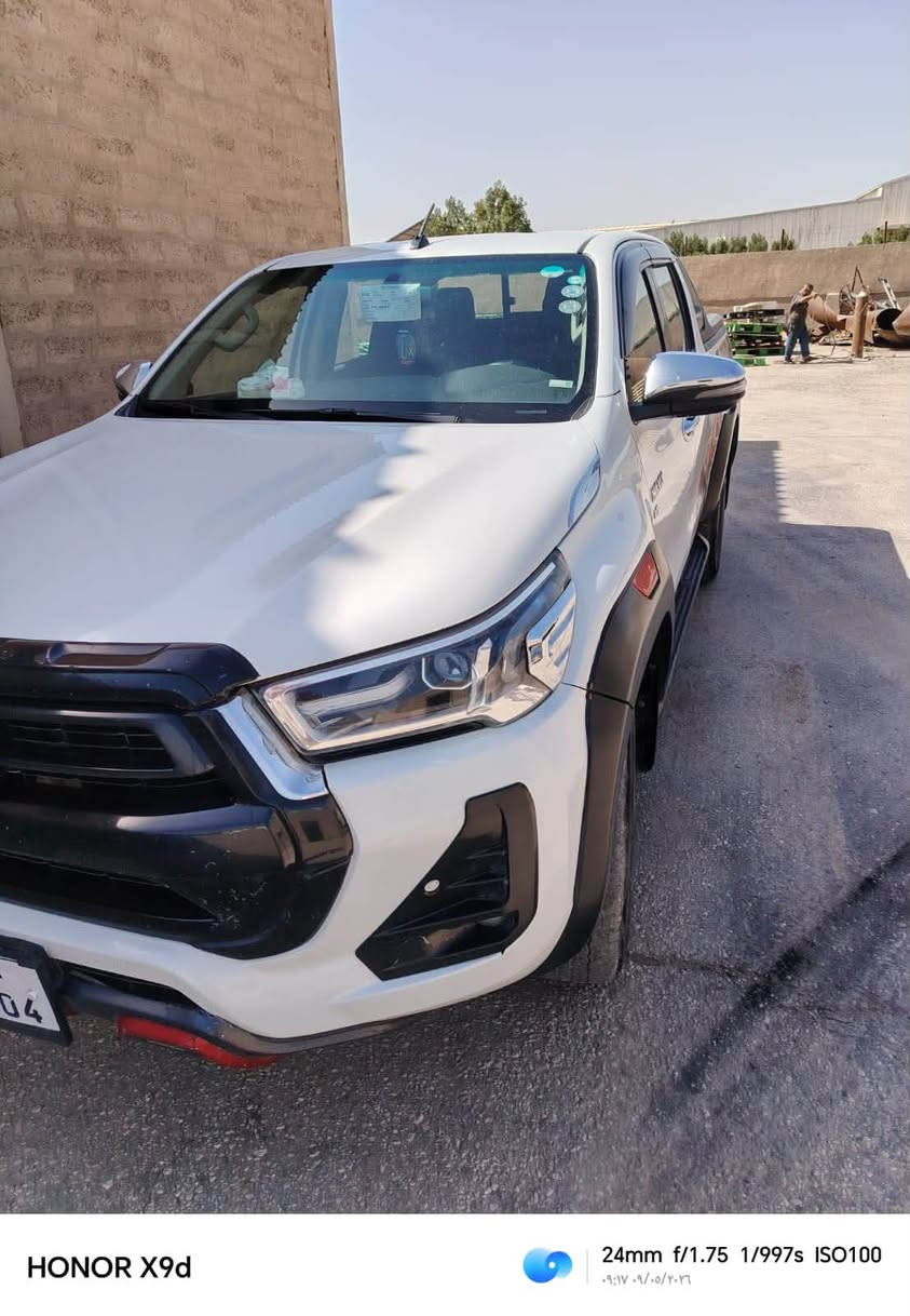 سلام عليكم 
تويوتا هايلوكس TRD شركة ساز اصل فول مواصفات مايحتاج اشرح عنها رقم اربيل سنوية بأسمي تحويل ثاني يوم مكفولة كفالة ماعدا شخط موضح بالصورة السيارة خير من الله السعر 355 وبيها مجال جدا بسيط للاستفسار الاتصال ***********
العنوان الديوانية
