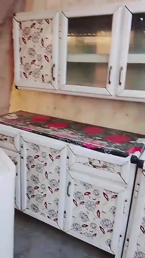 مرحبا كاونتر احمر نضيف مابي اي ضرر 225بي مجال 
ابيض 150 مع توصيل ❤


**إذا كنت صاحب هذا الإعلان وتريد حذفه لأي سبب، رجاءا أرسل رسالة إلى الدعم الفني**