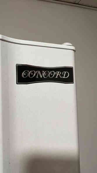 للبيع سماعة بلوتوث جديدة ب٦ رف خشب ديكور ب٦ شجرة كرسمس ب١٠ جراجف نفر ب٣ القطعة قطاعة جديدة ب٦ ثلاجة ب٢٠٠ الف غسالة جواريبات ب٤  ميز اوتي ب٥ ميز طعام ب٥ ستاند حمام المنيوم ب٥ العنوان حي القاهرة للتواصل الإتصال على الرقم التالي ***********
