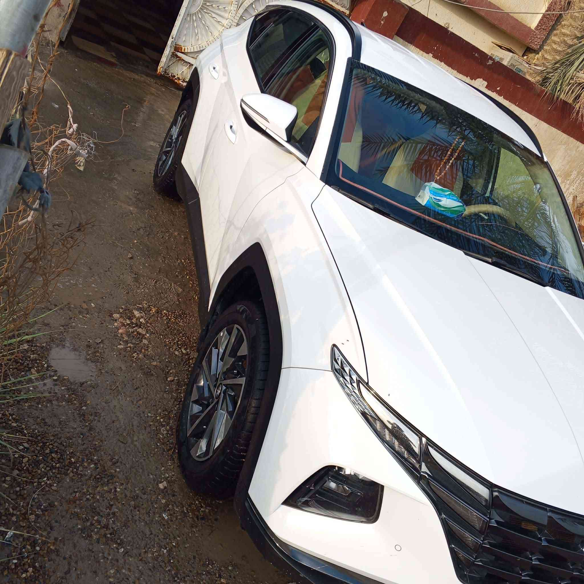 سلام عليكم توسان للبيع رقم بابل انكليزي مود /2023خليجي سعره 215 بيه مجال بصمه ماشيه 48 مكفوله شباك لد برد خلفي سايد بريك بصمه ***********
