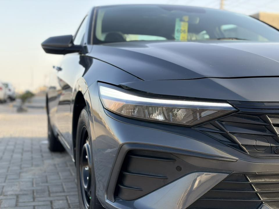 سلام عليكم اقره المنشور قبل لاتتصل
هيونداي النترا صالون للبيع فقط بدون مراوس
موديل 2025
ماشيه 12الاف  بحالة الوكالة
دخول جديد وترقيم اربيل بااسم شركة 
حادثها تبديل بنيد فقط بدون دواخل شاصي بدنه راديترات كلها ابلاديه شرط ع الفحص 
مواصفات السياره
محرك 2000دوش المرغوب
دخول مفتاح
فول تحكم ستيرن جهتين 
شاشه كاربلي 
رادار امامي
رادر خلفي 
كامره 360
تنبيه مغادره المسار
تنبيه الاصطدام الامامي
تنبيه النقاط العمياء
بلوتوث 
شحن وايرلس
حساس ضغط الهواء
مثبت سرعه

بريك تفاعل اوتتماتيك اثناء اقتراب من الجسم انظمة قياده Drive mode ثلاث وضعيات
لايت حاجب لد
  abs نظام
مكاني بصره 
السعر 165$
***********وتساب اتصال
 إشارة إلى الأصدقاء 󱢏
