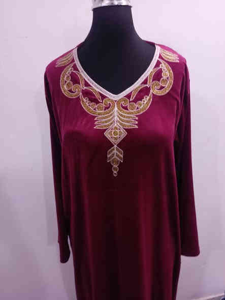 دشاديش نسائية أنيقة جداً ❤️  
خامات عالية الجودة – تصميم عصري – مناسبة للبيت والخروج  

🌈 متوفر: مخمل-كريب -قديفه 
📏 المقاسات متوفرة من S إلى XXL  

💰 السعر حسب الموديل: من 5,000 إلى 25000 د.ع  
📩 اطلبـي الآن عبر الواتساب: ***********

توصيل لجميع محافظات العراق
