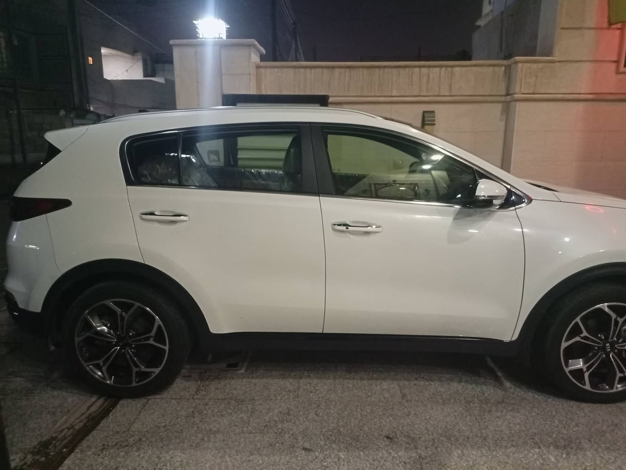 السلام عليكم كيه سبورتج2021 للبيع خليجي فول مواصفات جيتي لاين مكفوله كفاله عامه الرقم  بغداد انكليزي بااسمي تحويل ثاني يوم محركها 2000 ماشيه 64
 
للاستفسار ***********
