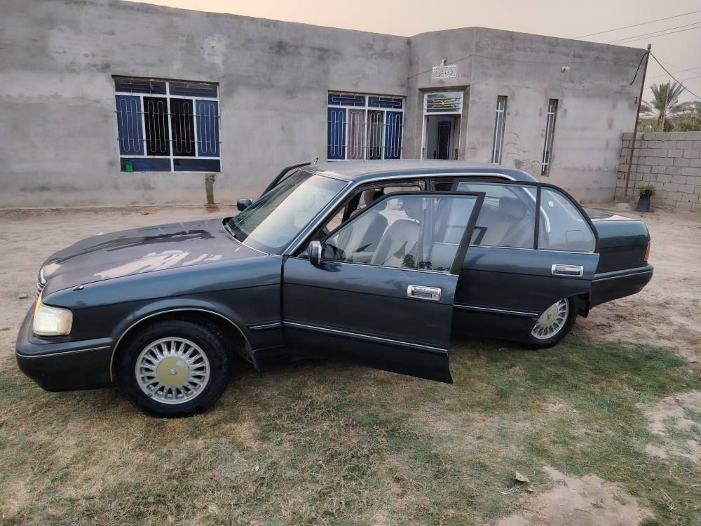 سلام عليكم كراون ارنب للبيع موديل 1992
رقم انبار مشروع وطني شرط المداور مكفوله من الكصه ونقل الجثه
كير ومحرك وحداديه خير من الله 80%
محرك 3000 تبريد شغال بس منقص غاز كهربائيات شغاله كشنات كهربائيه
سياره نضيفه كاعده حلوه شوفت عينكم
السعر 64وبيهه مجال قليل الشراي يجي يفحص ويشوف وبيه خير ويتدلل #مكاني كربلاء طويريج للاستفسار ***********
