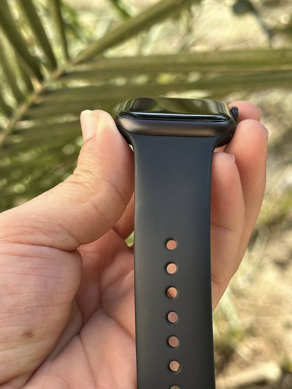 ابل واتش سيريس 5 حجم 44 شريحة esm
بطارية 100

نضافة 100/100 خدش مابيها

ذاكرة 32  تجي كامل ملحقات باكيت وشاحنة وسير

السعر خاص او تواصل على ***********

مكاني موصل ويوجد توصيل لكل المحافضات
